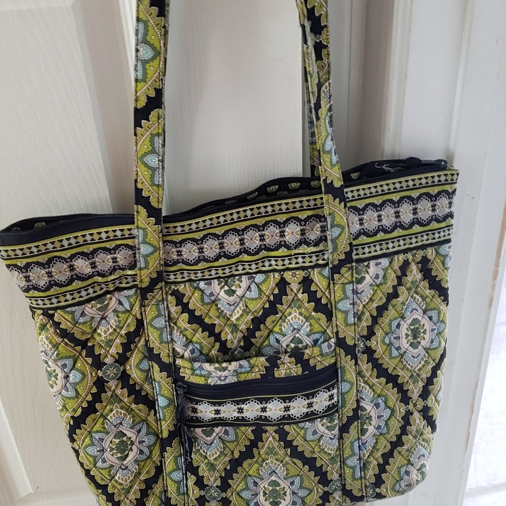Vera Bradley bucket purse
